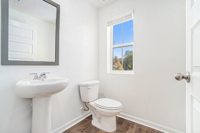 Building Photo - Brand New 'Knollwood' 3 Bed/3.5 Bath Townhome: Quartz, LVP Flooring, Deck & Pool Access!