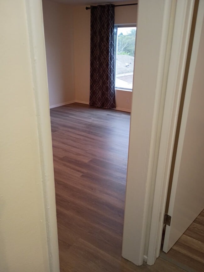 Building Photo - 9111 Cattaraugus Ave