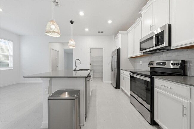 Building Photo - 6418 Limberpine Aly