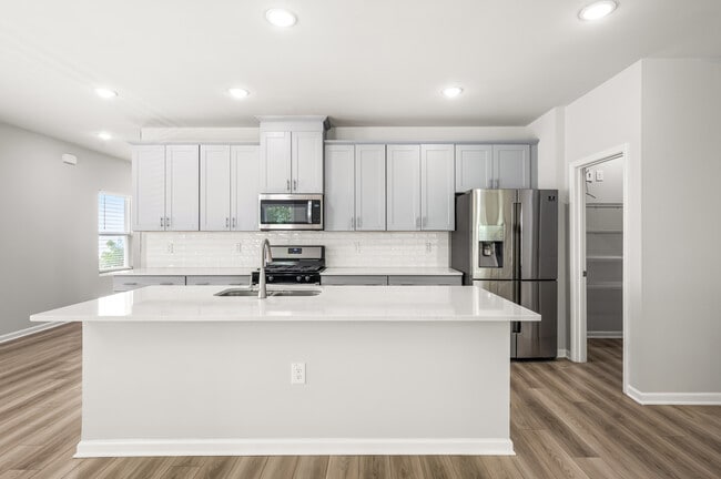 Building Photo - 4008 Passenger Pl