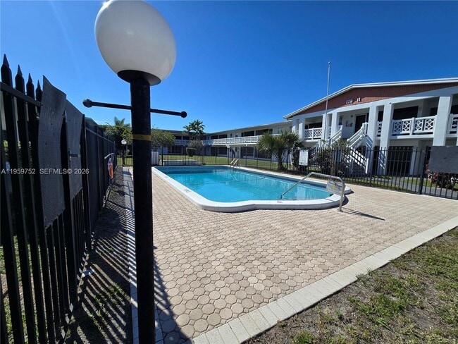 Building Photo - 1711 NW 46th Ave