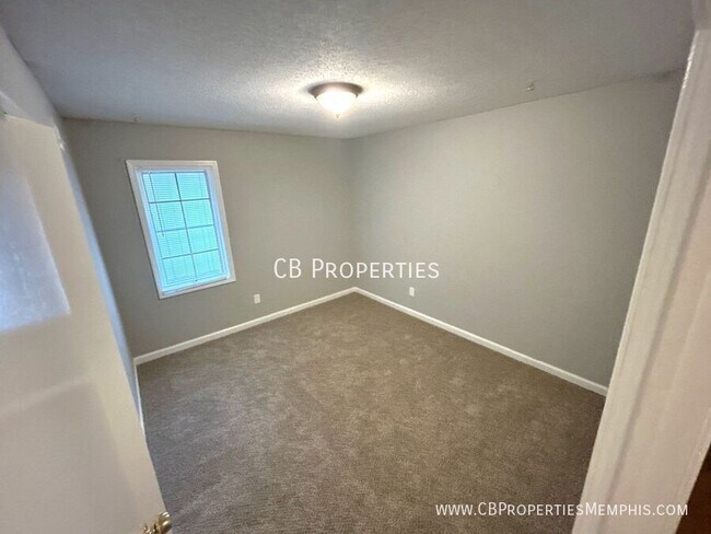 Building Photo - 4396 W Hunters Glen St