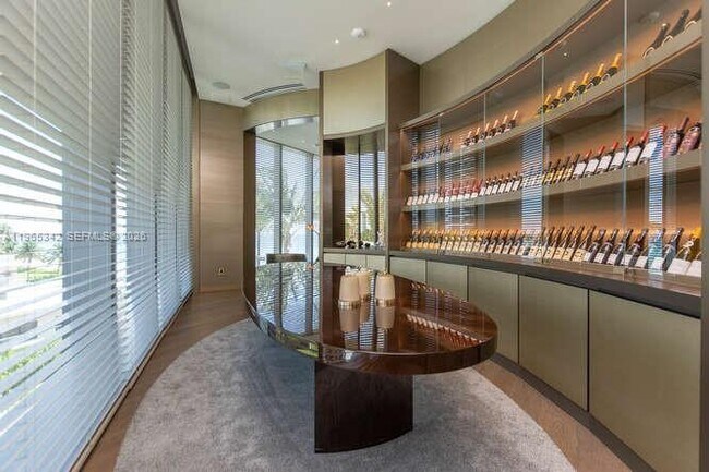 Building Photo - 18975 Collins Ave