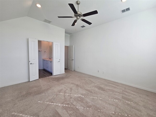 Building Photo - 14620 Little Water Dr