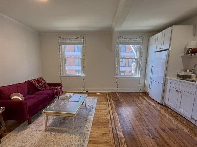 Building Photo - 1223 N Franklin St