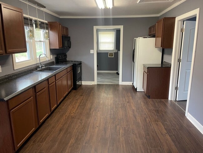 Building Photo - Beautiful Updated Home In Kannapolis, NC!