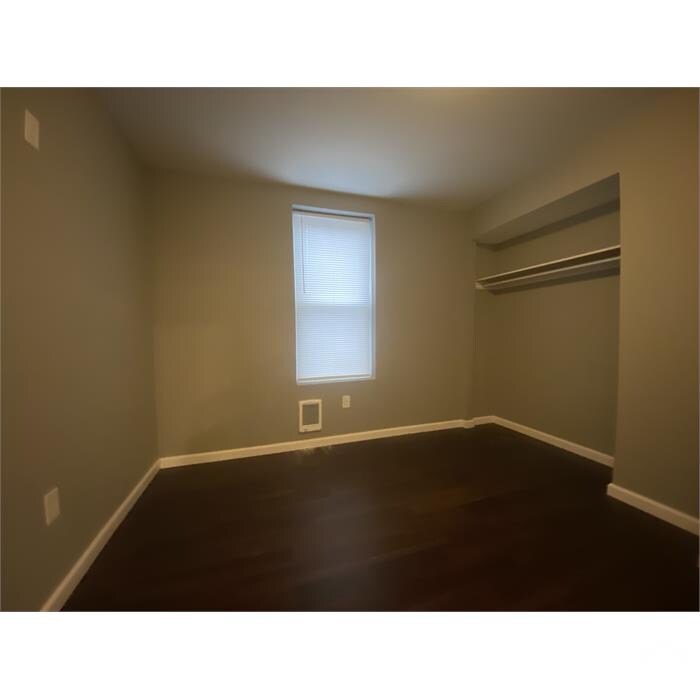 Building Photo - 59 N 61st St