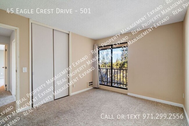 Building Photo - 45 Eagle Crest Dr