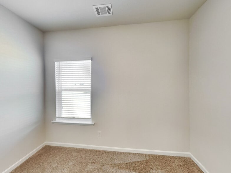 Building Photo - 1247 Fendt Dr