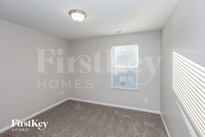 Building Photo - 9629 Hamel St