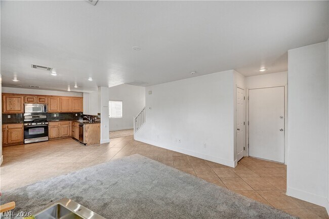 Building Photo - 9985 Big Bow Springs Ct
