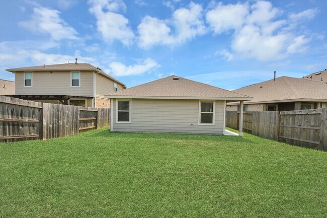 Building Photo - 6233 Arcadia Sound Ln