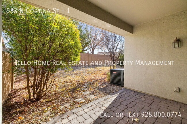 Building Photo - 533 N Cortina St