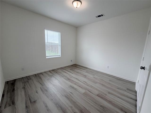 Building Photo - 609 Delaware Ave