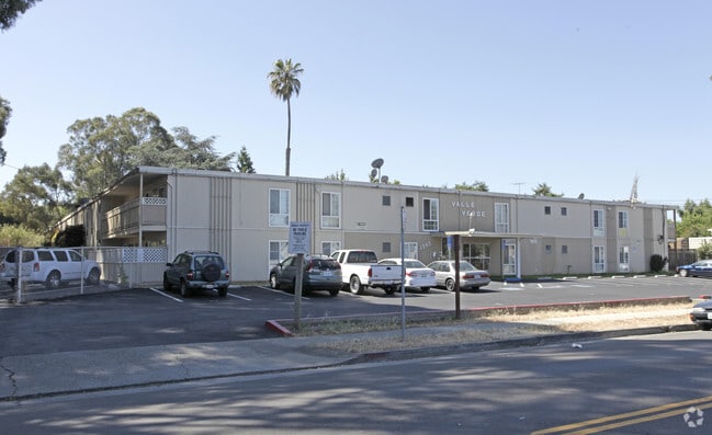 Primary Photo - Valle Verde