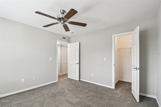 Building Photo - 3404 Latania Dr