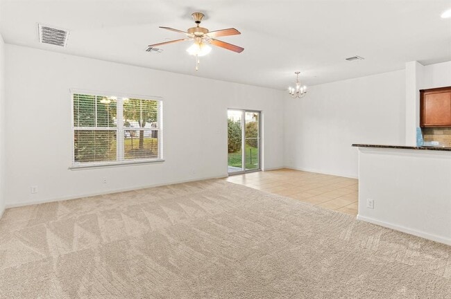 Building Photo - 1620 Bryant Dr