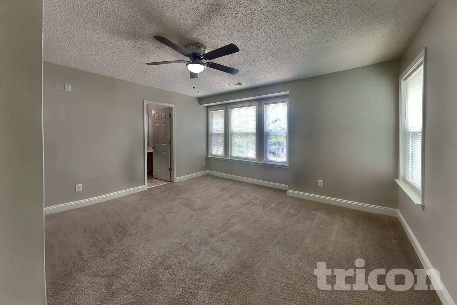 Building Photo - 13706 Traherne Ct