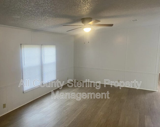 Building Photo - 6303 County Rd 18