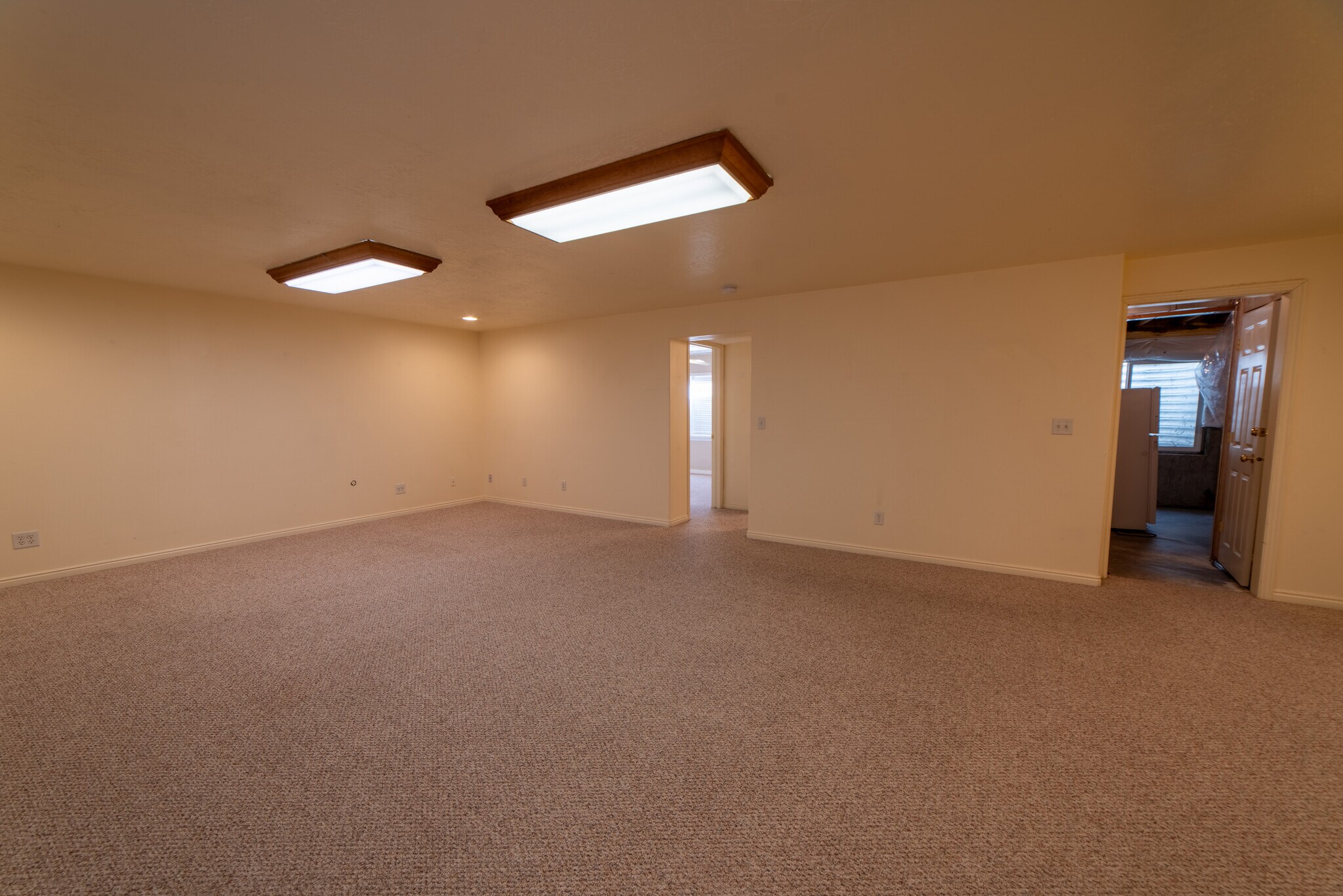 Building Photo - 363 S 1100 E