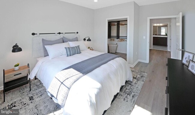 Building Photo - 410 Coleford Ln