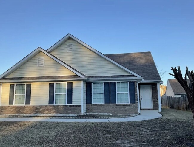 Building Photo - Charming 3BR House in Snellville