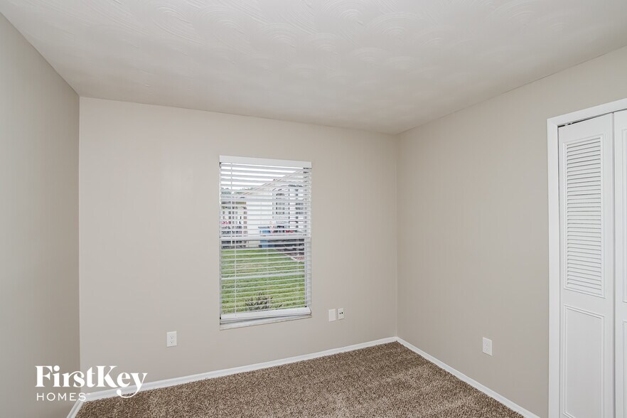 Building Photo - 551 Firestone St NE