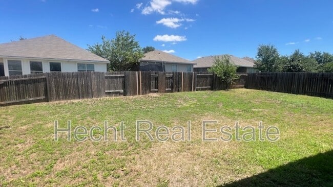 Building Photo - 1712 Bush Coat Ln