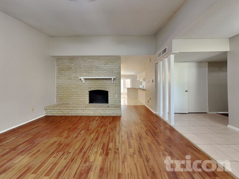 Building Photo - 6734 Pickett Dr