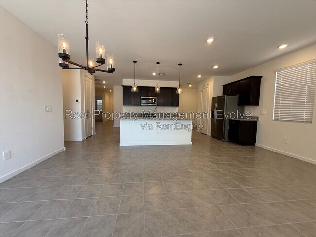 Building Photo - 4169 W Jeanette Ln