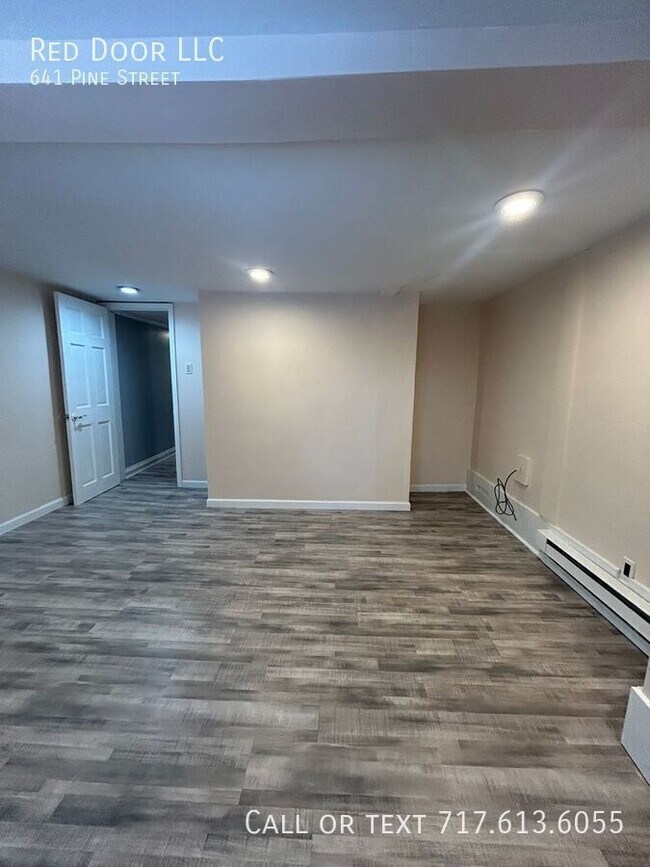 Building Photo - 641 Pine St