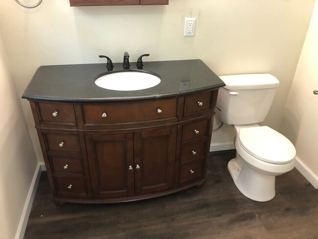 Building Photo - Remodeled 3 bedroom 1 bath home with attached one car garage in Rossville, IL