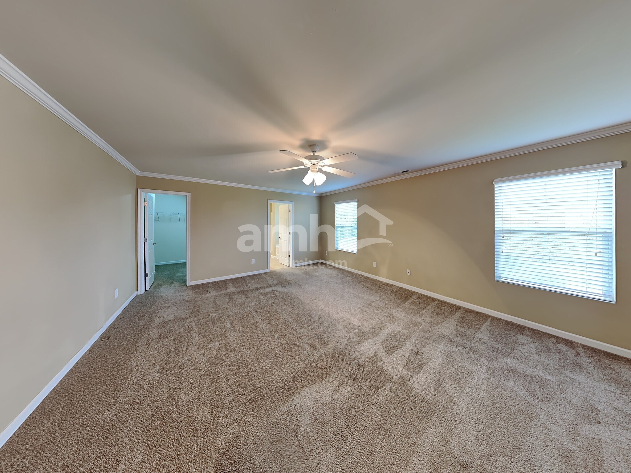 Building Photo - 3617 Althorp Dr