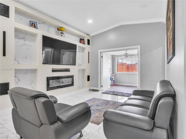 Building Photo - 15851 SW 108th Ave