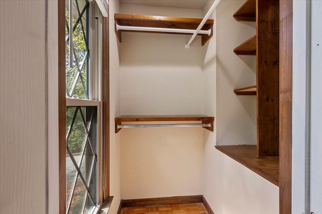 Building Photo - Beautiful 3 Bedroom Home in North Chesterf...