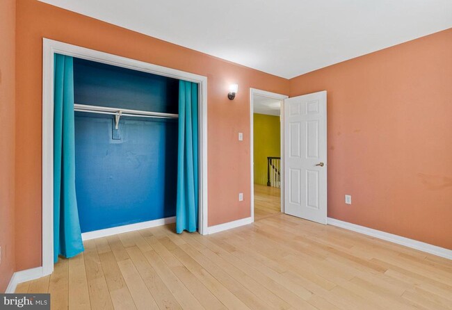 Building Photo - 4638 Luxberry Dr