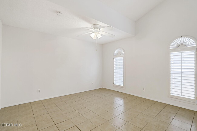 Building Photo - 1742 Pico Alto Dr