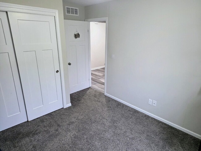 Building Photo - 950 8th St