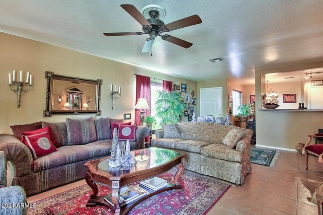 Building Photo - 16223 W Boca Raton Rd