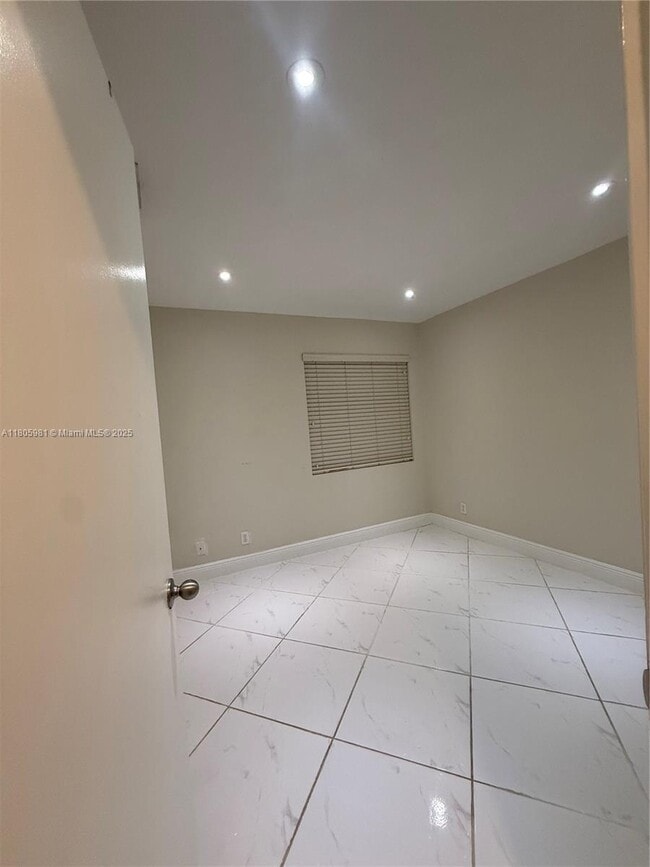 Building Photo - 17268 NW 60th Ct