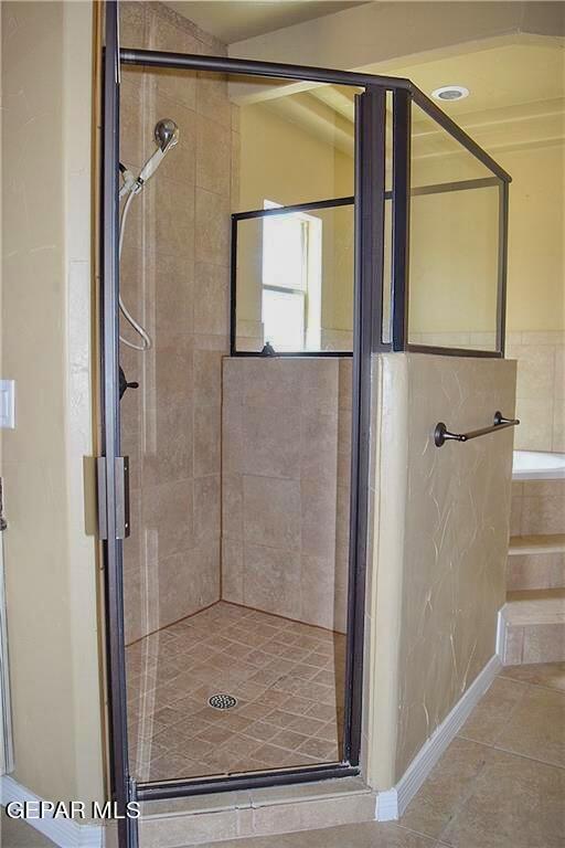 Building Photo - 14016 Rainbow Point Dr