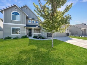 Building Photo - 2474 N Iditarod Way