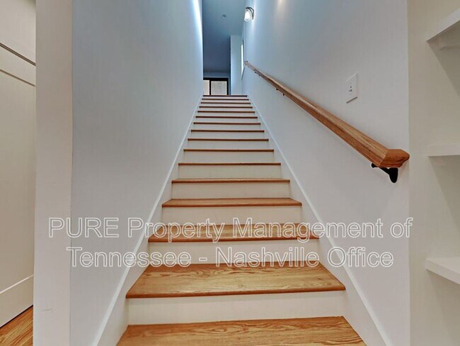 Building Photo - 1256 Thomas St