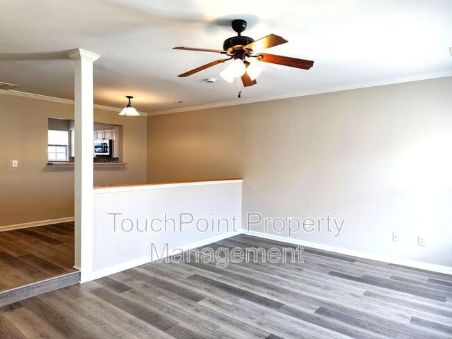 Building Photo - 4122 Melrose Club Dr