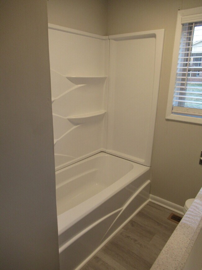 Building Photo - Brick Duplexes in Lincolnton – Now Ready for Lease!