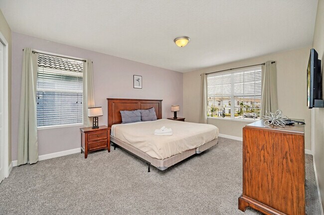 Building Photo - 1614 Moon Valley Dr