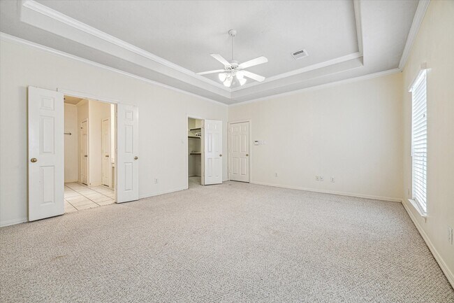 Building Photo - 2838 Briarhurst Park