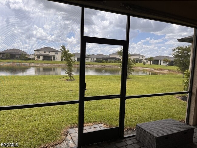 Building Photo - 14499 Cantabria Dr