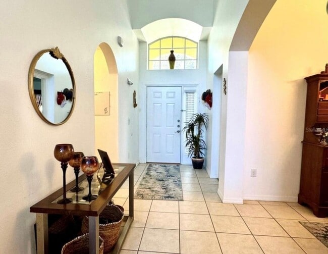 Building Photo - 1708 Clubhouse Cove