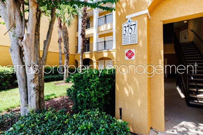 Building Photo - 2/2 Condo in Millenia Available Now